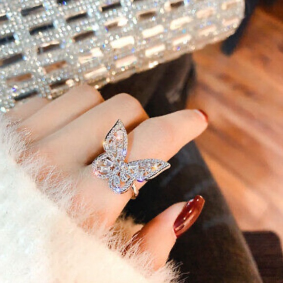 Gorgeous Butterfly 925 Silver Ring Size Adjustable - Picture 5 of 7